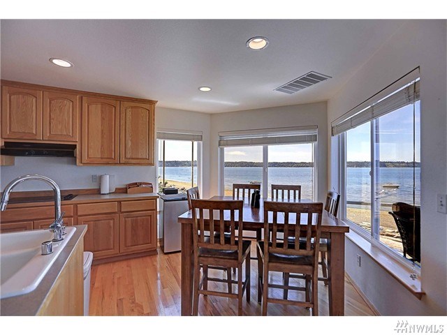 For Sale: 14210 Evergreen Way Stanwood, WA 98292