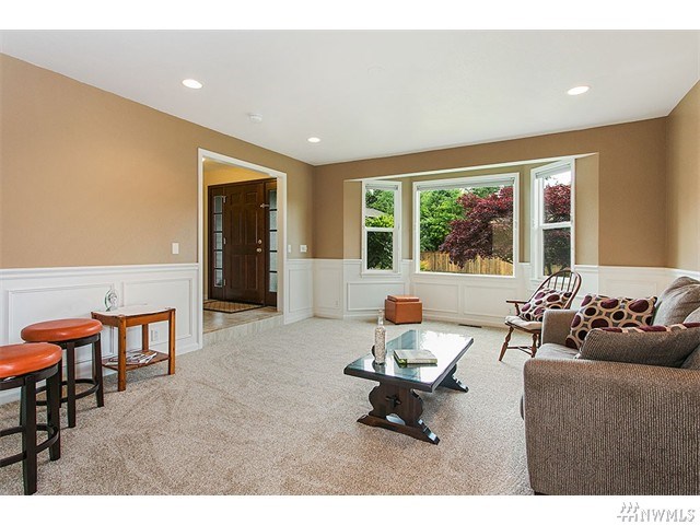 For Sale: 6915 Cascade Dr SE Snohomish, WA 98296
