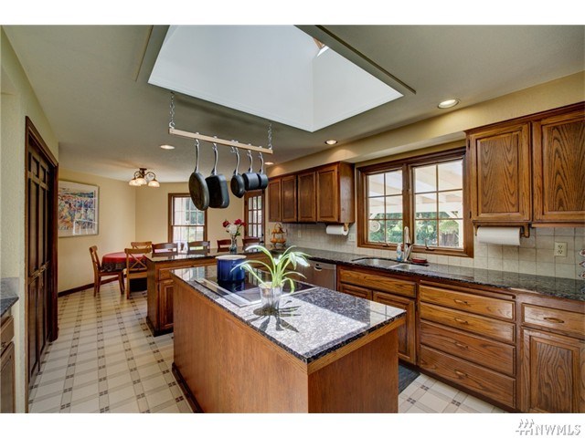 For Sale: 10708 206th St SE Snohomish, WA 98296