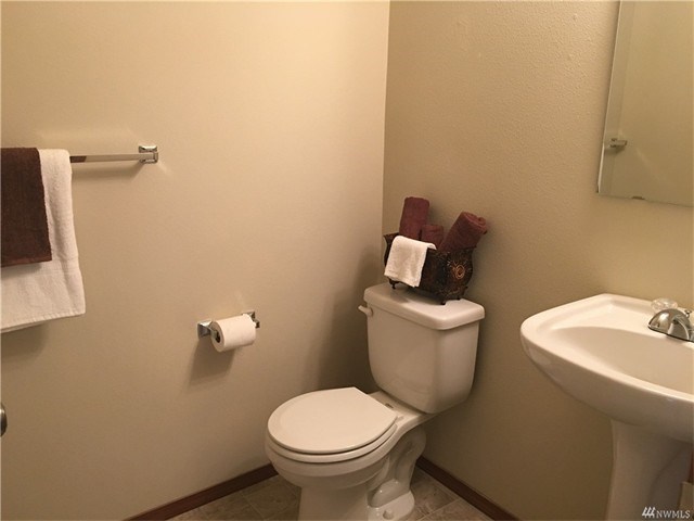 2981 Gerard Pl E