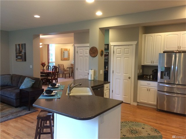 3696 Trout Brook Ln