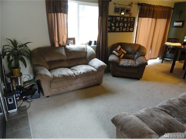 For Sale: 3546 NE Ocasta Bremerton, WA 98311