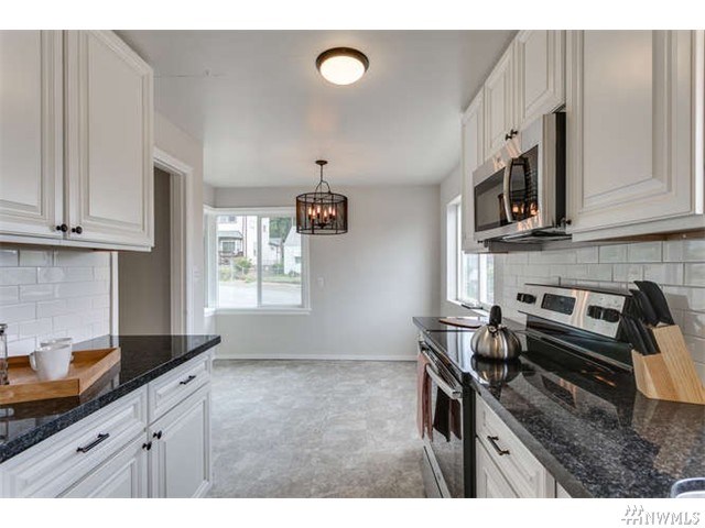 For Sale: 1537 N Cambrian Ave Bremerton, WA 98312