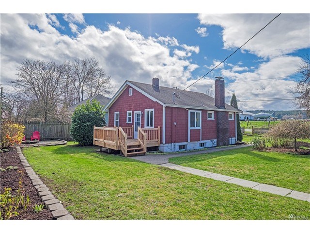 104 Heritage Ln