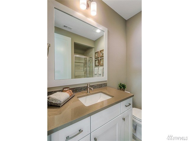 For Sale: 11610 Arrowhead Dr Gig Harbor, WA 98332