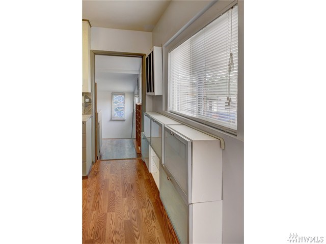 For Sale: 1229 10th St Bremerton, WA 98337