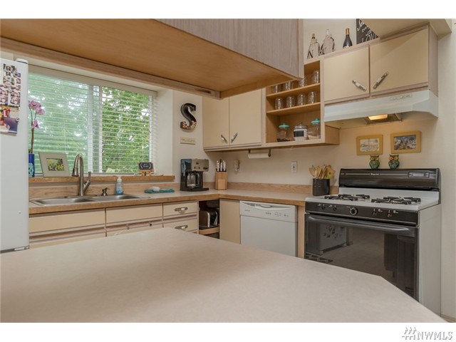 For Sale: 506 Whitehawk Ct NW Orting, WA 98360