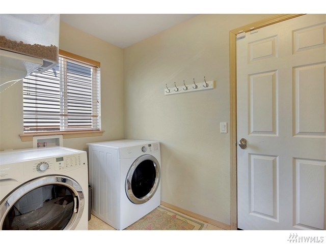 For Sale: 1305 Riddell Ave NE Orting, WA 98360