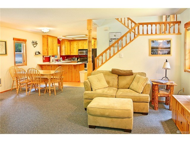 482 Meade Hill Rd
