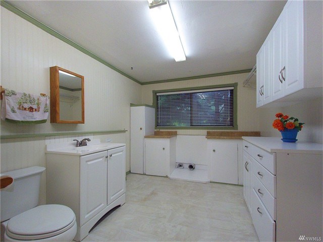 272 Gunn Rd
