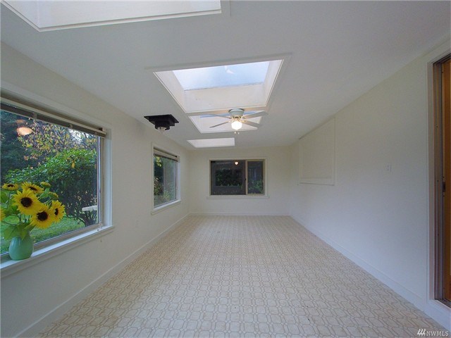 272 Gunn Rd