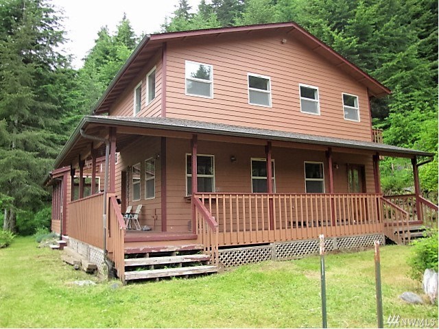 For Sale: 2904 Black Diamond Rd Port Angeles, WA 98363