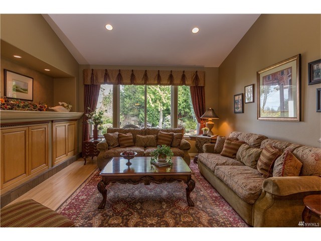 141 White Rock Ln