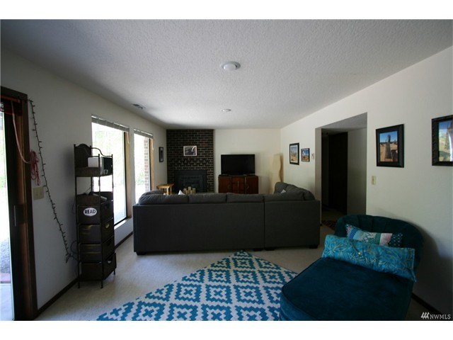 72 Timber Ridge Dr