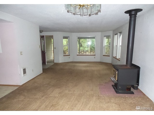 1347 Sherman Ave