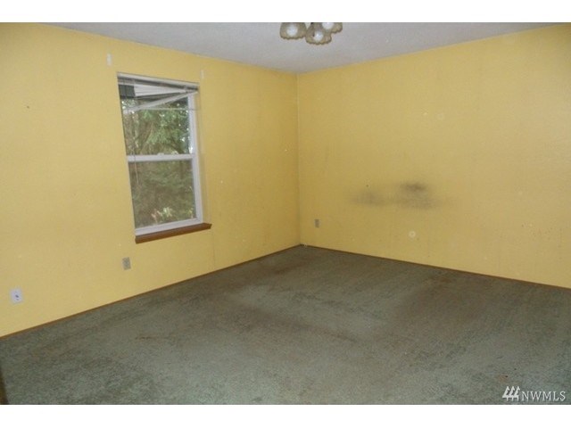1347 Sherman Ave