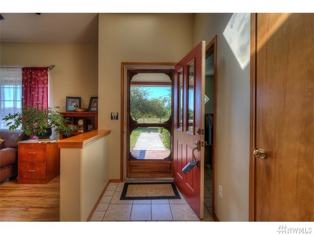 For Sale: 11806 Ridge Rim Trl SE Port Orchard, WA 98367