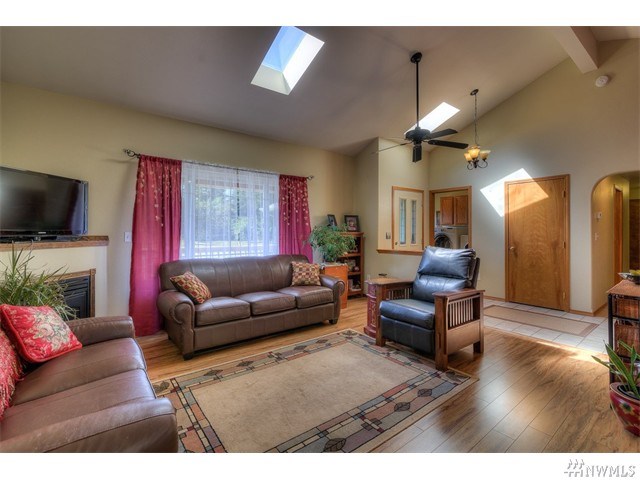 For Sale: 11806 Ridge Rim Trl SE Port Orchard, WA 98367