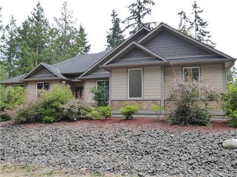 150 Maple Dr