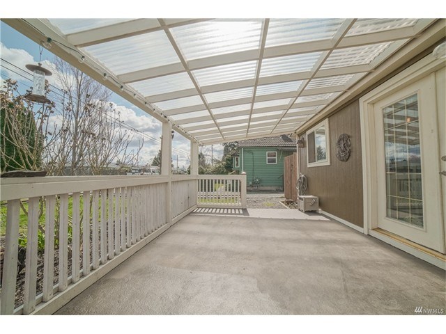 130 12th St SE