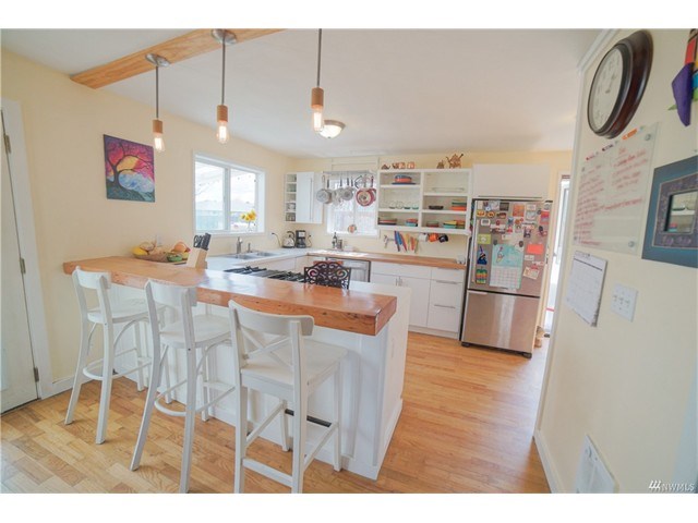 130 12th St SE
