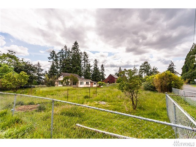 For Sale: 3208 122nd Ave E Puyallup, WA 98372