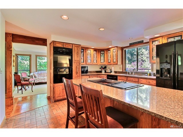 1808 20th Ave Ct E Av Ct E