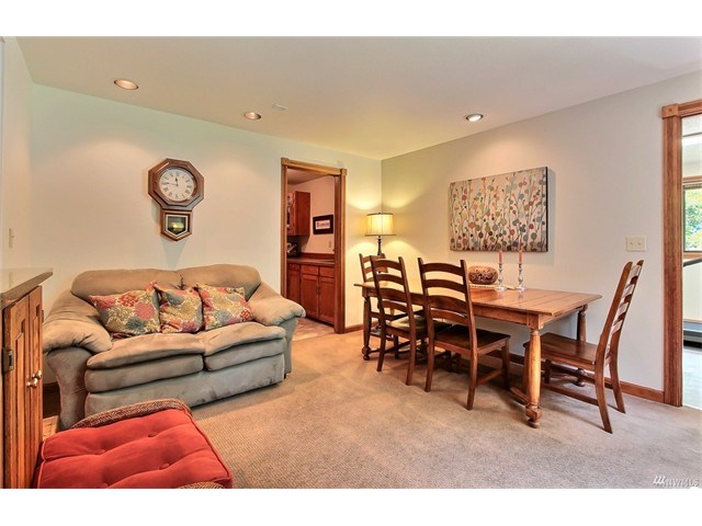1808 20th Ave Ct E Av Ct E