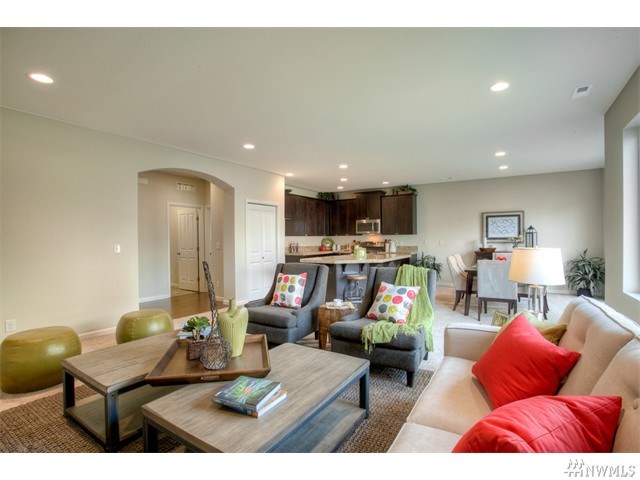 For Sale: 8022 E 167th St Ct #43 Puyallup, WA 98375