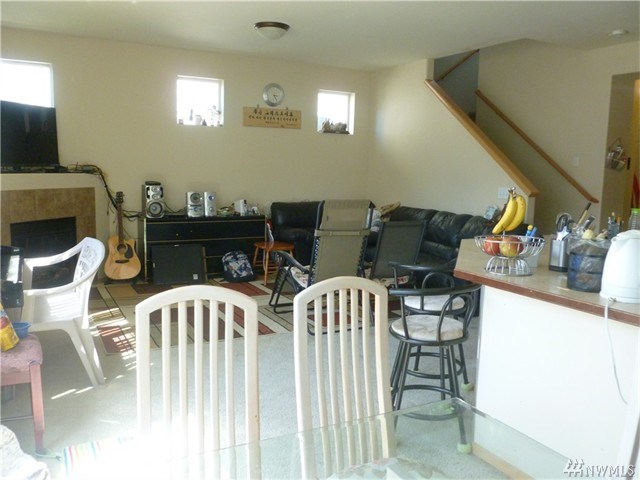 For Sale: 19020 97th Av Ct E Puyallup, WA 98375