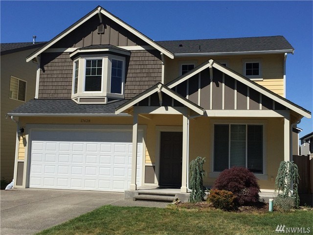 For Sale: 17628 74th Av Ct E Puyallup, WA 98375