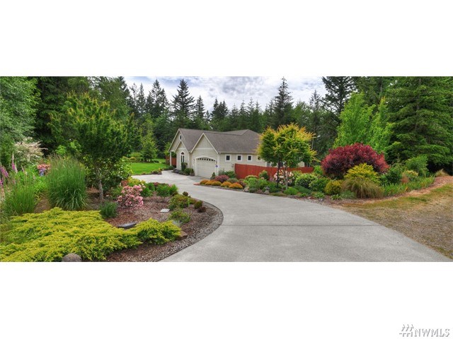 For Sale: 7132 Winterberry Pl NW Seabeck, WA 98380