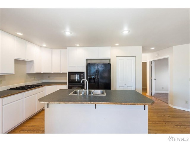 For Sale: 5084 NW Ebony Ct Silverdale, WA 98383