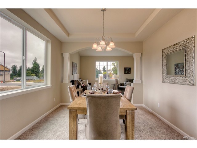 17018 17th Ave E