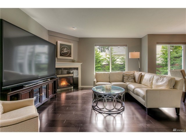 21005 81st Av Ct E