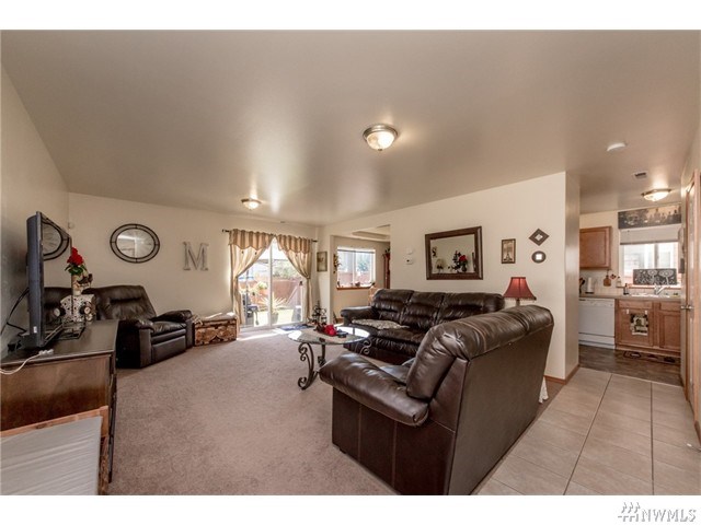 For Sale: 18413 104th St Ct E Bonney Lake, WA 98391
