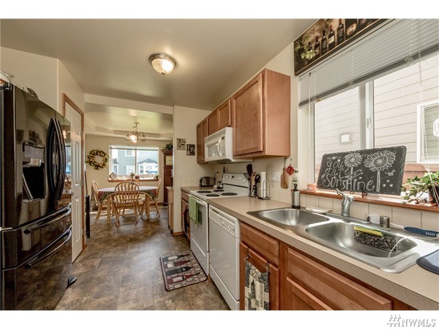 For Sale: 18413 104th St Ct E Bonney Lake, WA 98391