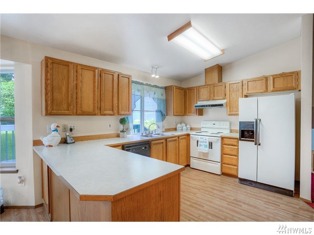 For Sale: 4907 N Island Dr E Bonney Lake, WA 98391