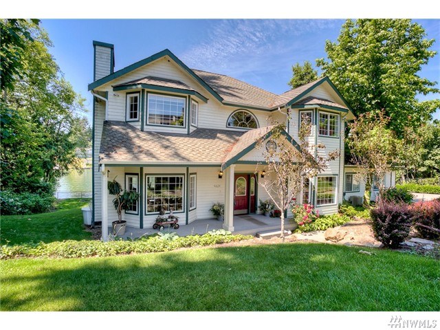 For Sale: 4824 Jenks Point Way E Bonney Lake, WA 98391