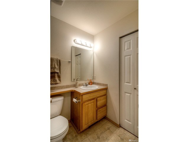 20206 La Paloma Dr E