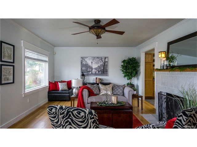 920 S Cushman Ave