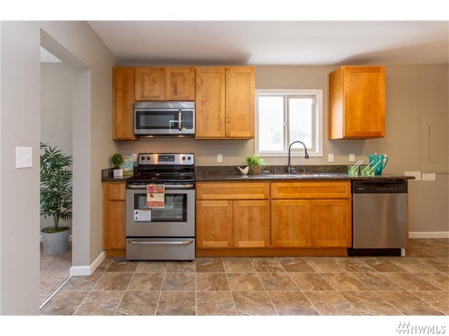 For Sale: 3620 E Howe St Tacoma, WA 98404
