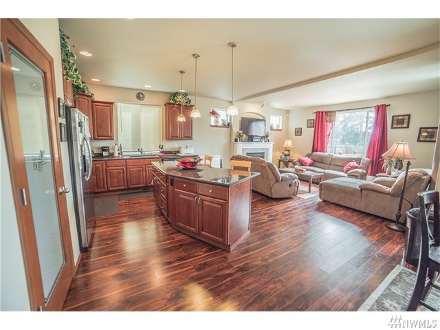 For Sale: 7006 E J St Tacoma, WA 98404