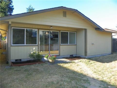 2913 N Alder