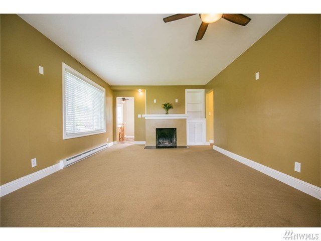 For Sale: 616 N Monroe St Tacoma, WA 98406