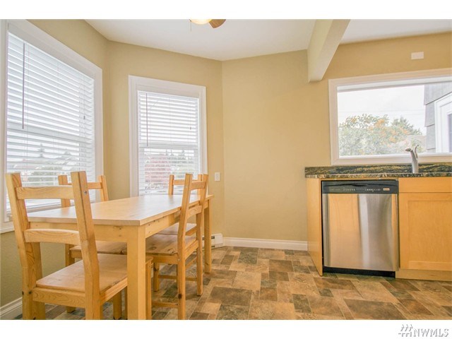 For Sale: 616 N Monroe St Tacoma, WA 98406