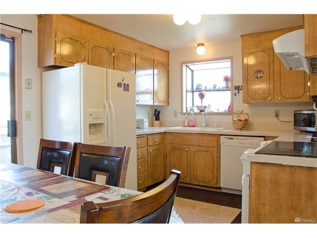 4961 Main St #510