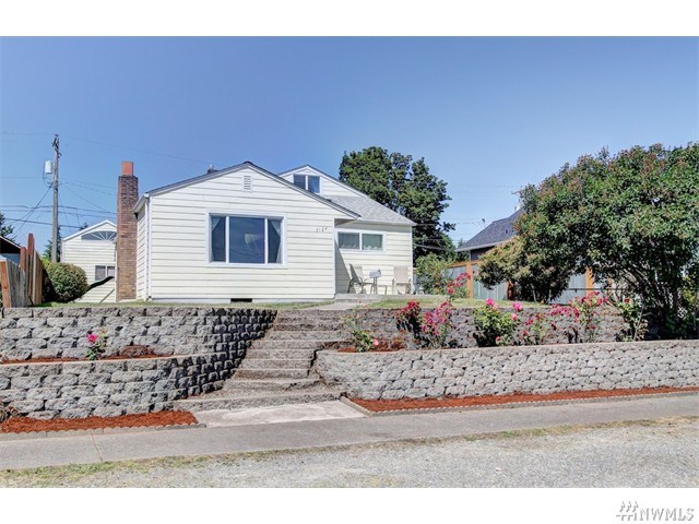 For Sale: 3124 N Huson St Tacoma, WA 98407