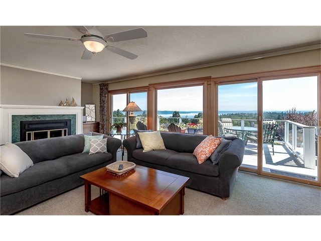 For Sale: 1871 Hillside Dr NE Tacoma, WA 98422