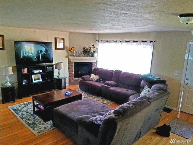 For Sale: 1801 51st St NE Tacoma, WA 98422